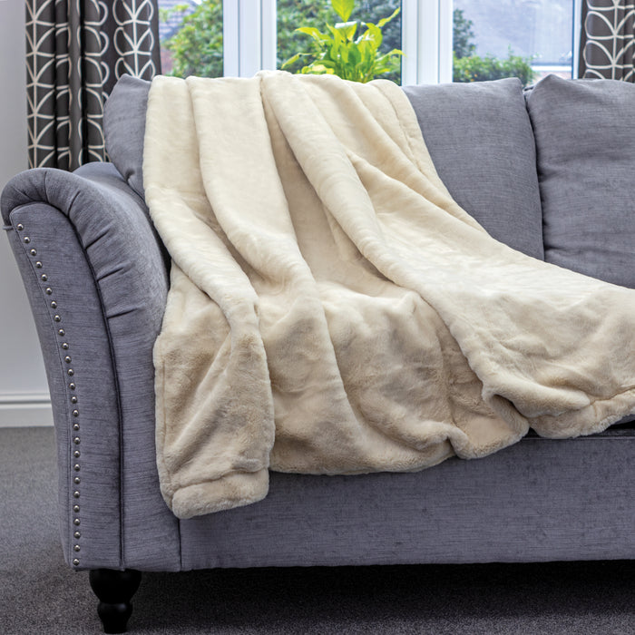 Dreamcatcher Dreamcatcher Cream Faux Fur Throw Blanket | Soft Fluffy Sofa Throw